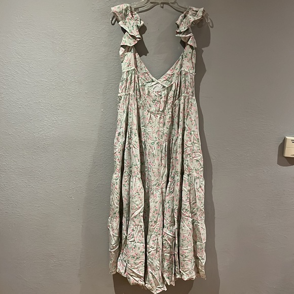 Sokee Collective The Summer Flutter Dress Flowy Greenpink floral dress - Picture 3 of 9